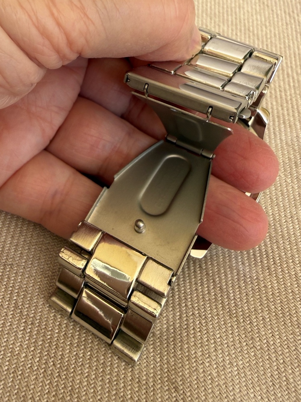 EUC Premier Designs silvertone faux chronograph watch - Picture 4 of 8